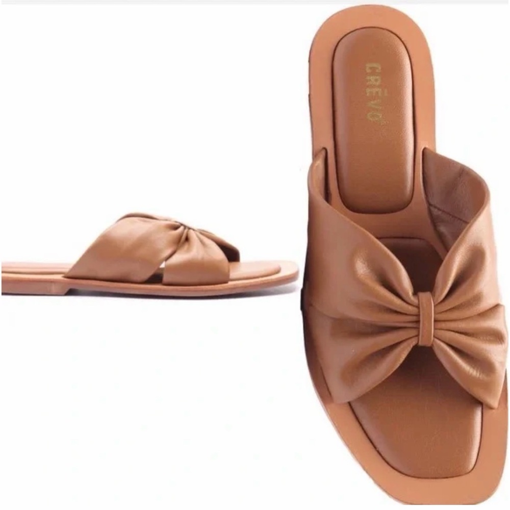 CREVO leather sandals, Size 10 (New)